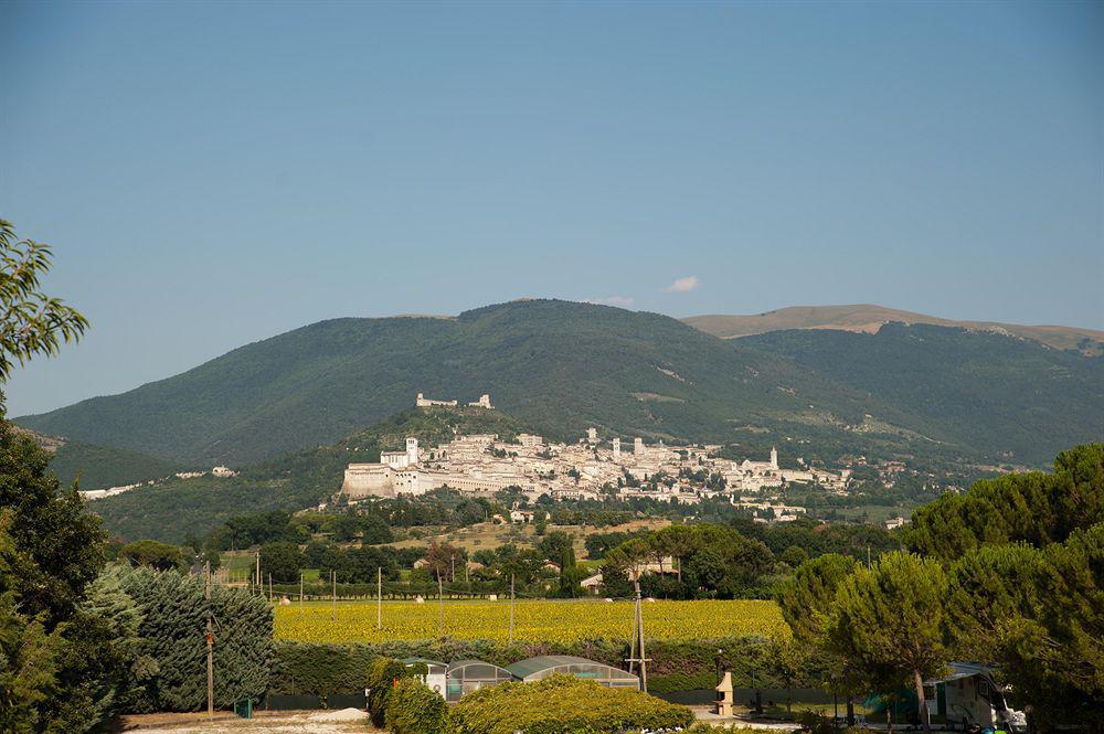 Green Village Assisi Exterior foto